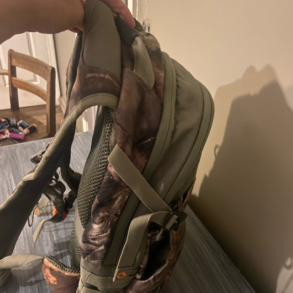 TimberHawk Mission Hydration Pack - Picture 3 of 3
